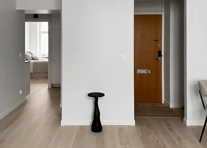 Newly Renovated Flat In Ullanlinna Helsinki