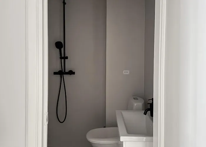 Newly Renovated Flat In Ullanlinna Διαμέρισμα