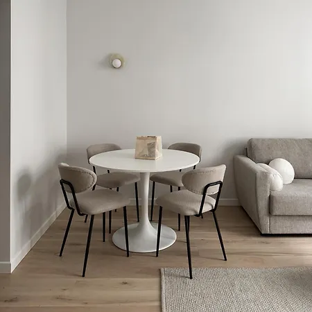 Apartment Newly Renovated Flat In Ullanlinna *